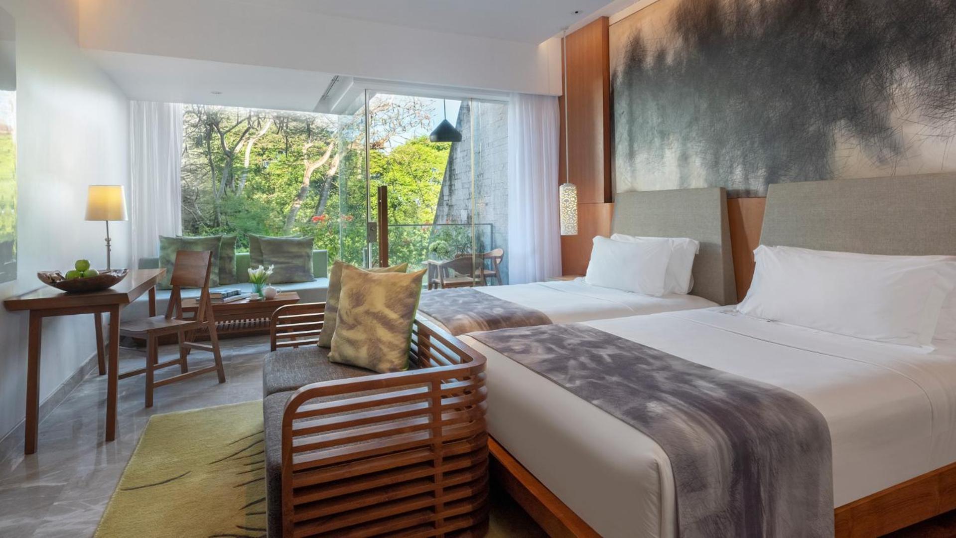 Maya & Resort Sanur (Bali)
